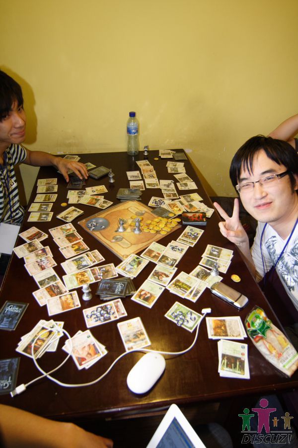 获得决赛第一轮首位的轩轩.JPG 获得决赛第一轮首位的轩轩.JPG