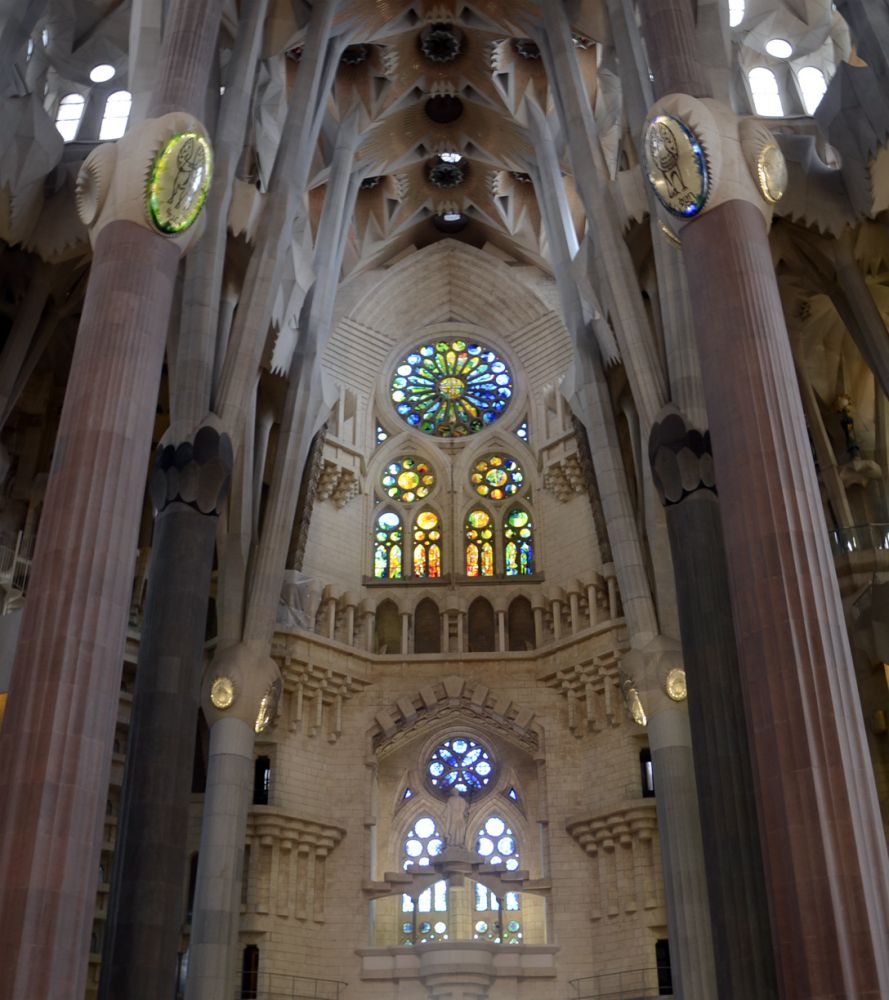 gaudi5.jpg gaudi5.jpg