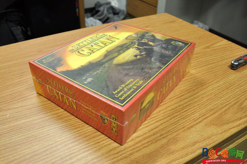 box2.jpg box2.jpg